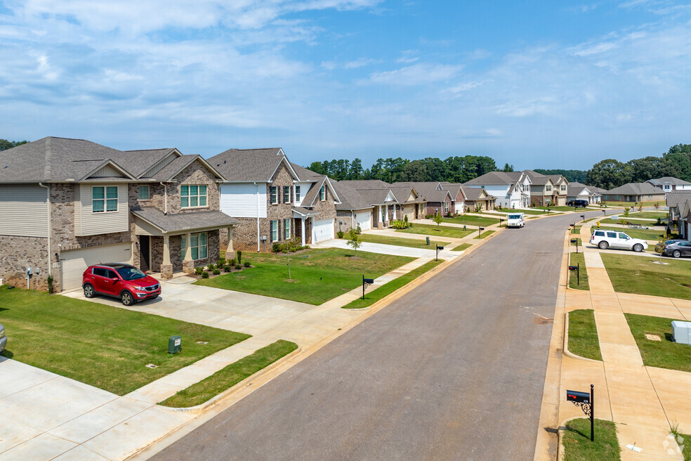 Reliable Window Cleaning in Harvest, Alabama – Shine You Can See
